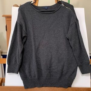 Gap Grey Sweater with One Shoulder Sipper